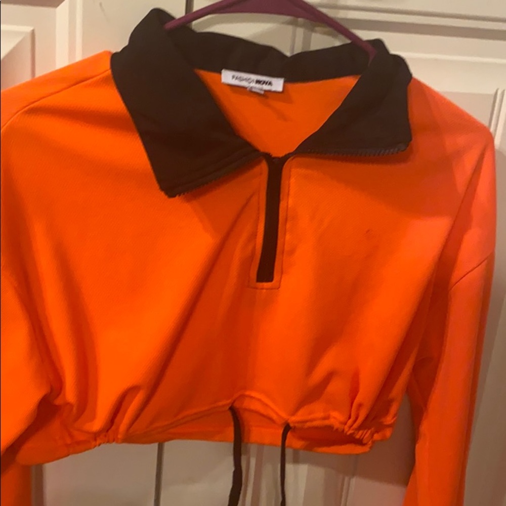 Set - Picture 2 of 3